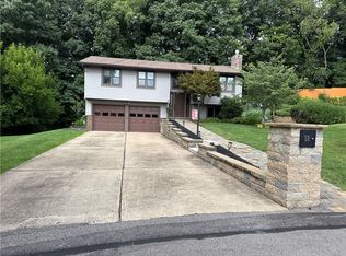 68 Kathleen Dr, Mc Kees Rocks, PA 15136