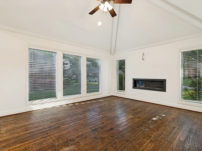 6900 Laramie Dr — Photo 6