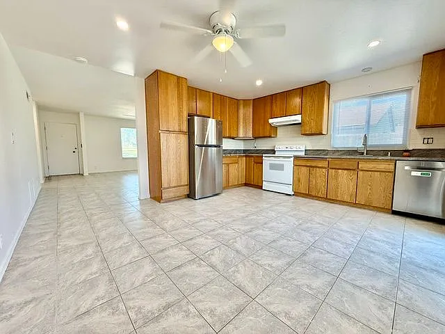6956 Dove St — Photo 5