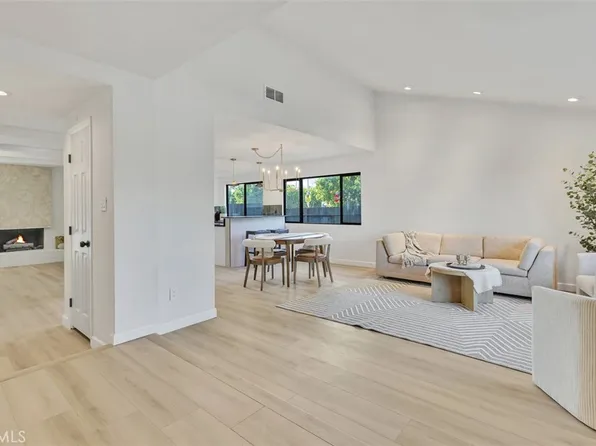 10859 Brookfield Rd, Chatsworth, CA 91311