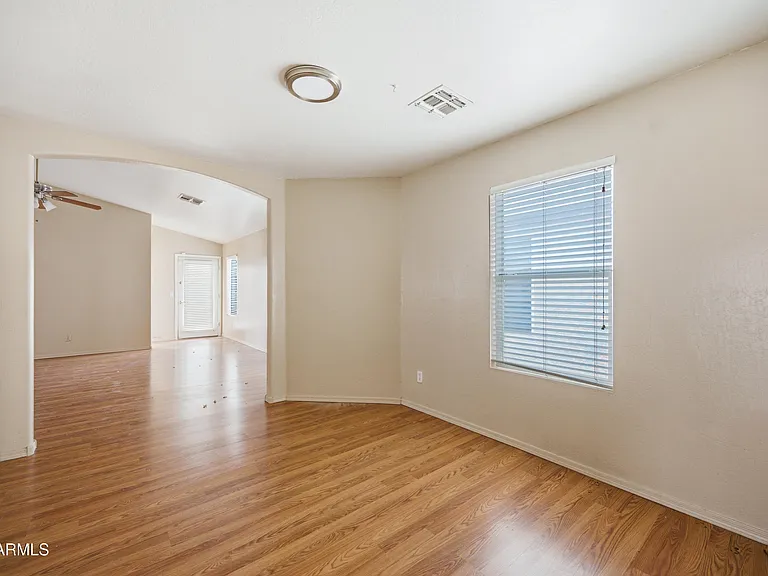 4512 E Windsong Dr — Photo 10