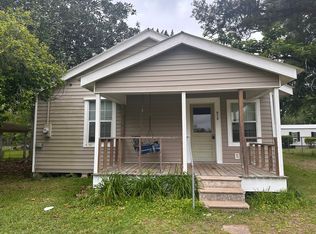 513 N 5th St, Kinder, LA 70648