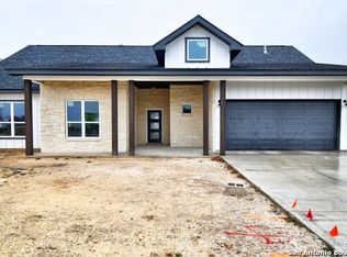 2127 Vista Ridge Dr, Kerrville, TX 78028