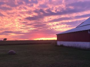 3059 Friends Creek Rd, Weldon, IL 61882