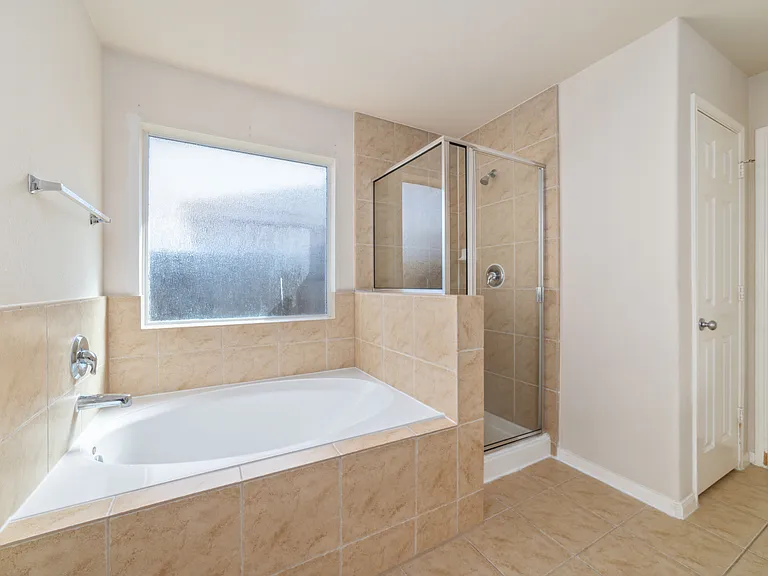 13907 Early Dew Ct — Photo 13