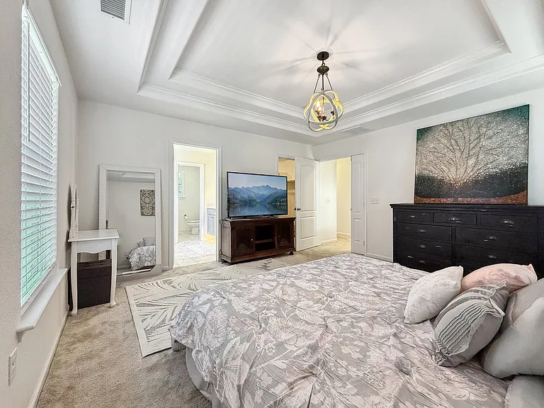 129 Corcoran Ln — Photo 38