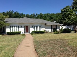 1007 S Greenstone Ln, Duncanville, TX 75137
