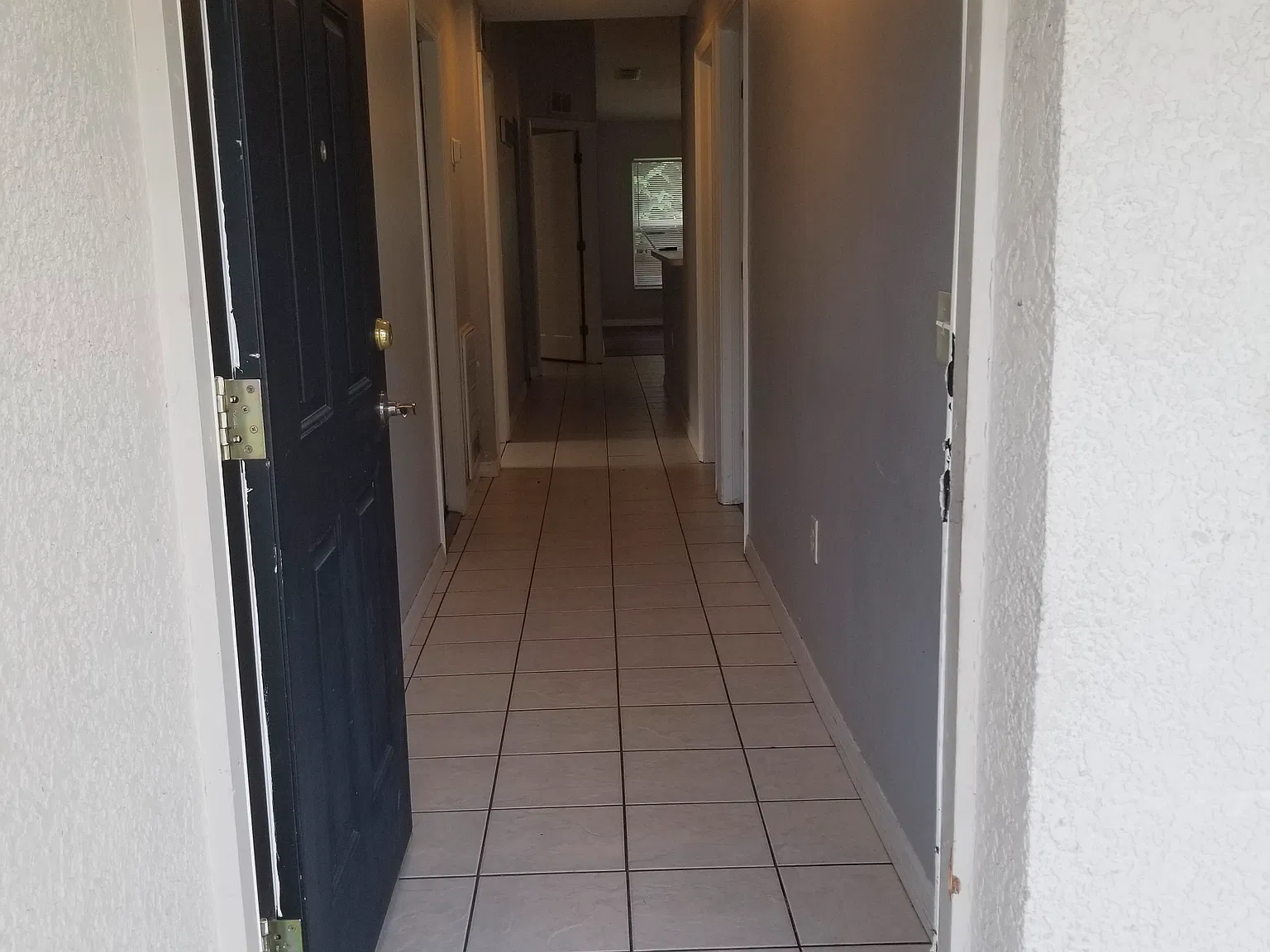 3 bed, 1212 sqft, $1,600 — Photo 4