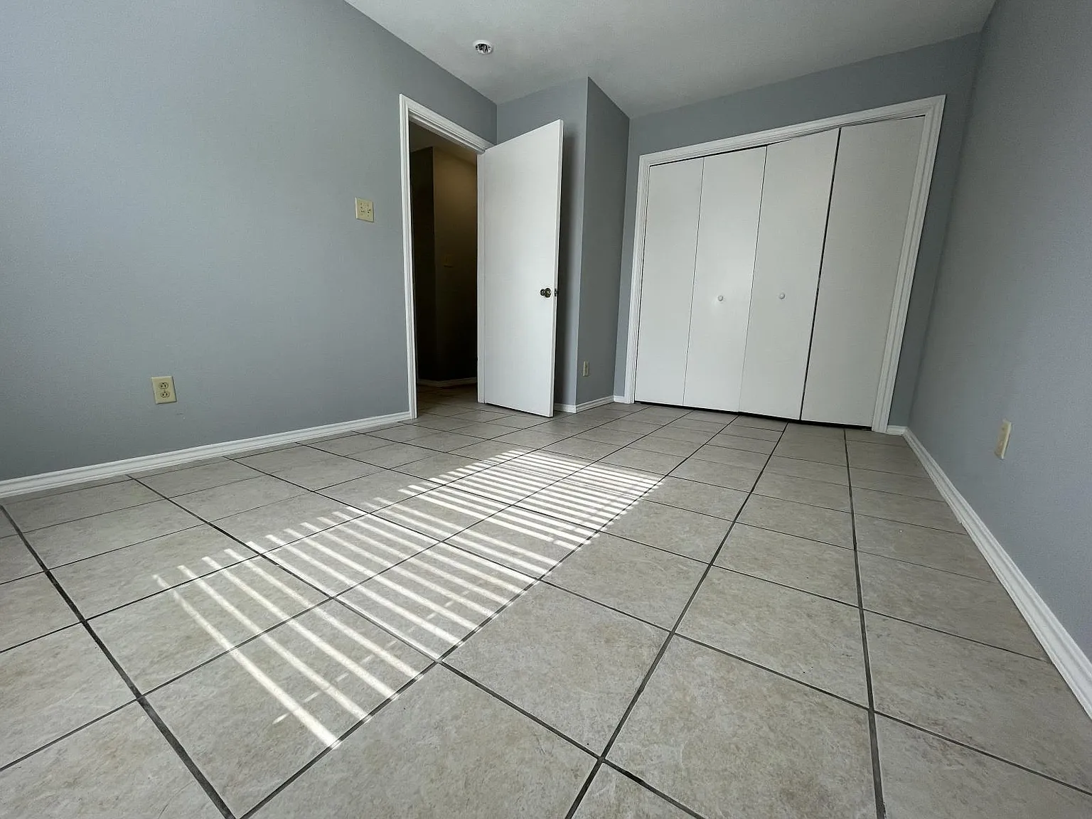 2 bed, 865 sqft, $800 — Photo 4