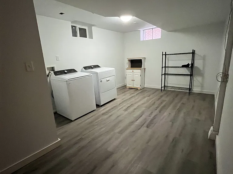 2757 E Kenton Dr — Photo 20