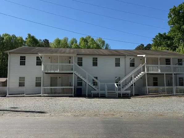 329 W Brookwood Ave #8, Liberty, NC 27298