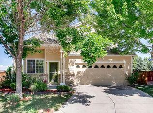 325 Ivory Cir, Aurora, CO 80011