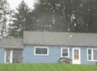 402 Pittstown Rd, Pittstown, NJ 08867