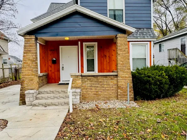 447 Dickinson St SE, Grand Rapids, MI 49507