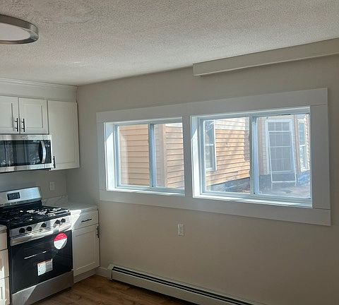 3rd image of 146 River St #1