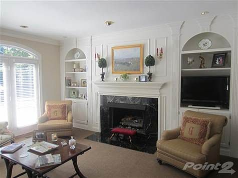 5th image of 1340 Strawberry Ln
