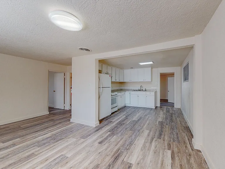 721 Santa Fe Ave SW — Photo 39