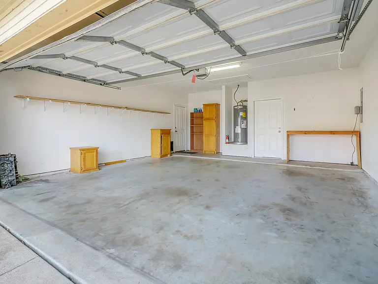 102 Whipperwill Way — Photo 32