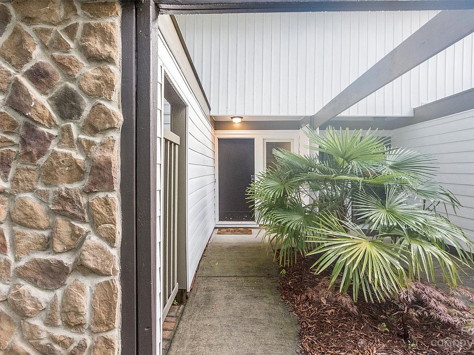 1st image of 3641 Maple Glen Ln