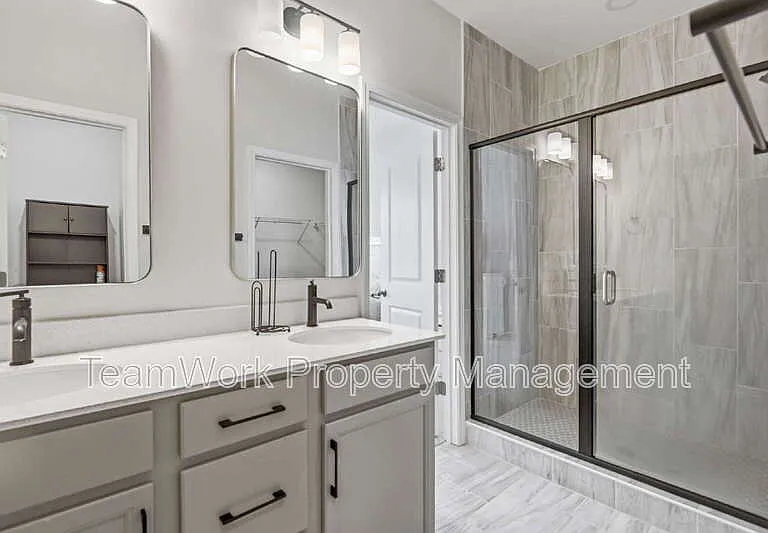 506 Green Fern Dr — Photo 29