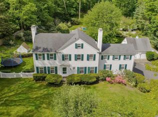 15 The Glen, Locust valley, NY 11560