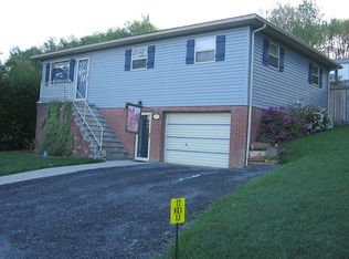 2193 3rd Ave, Morgantown, WV 26508