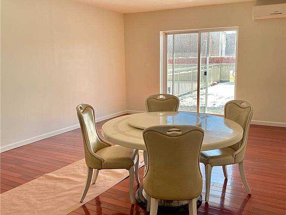 4th image of 3364 Guider Ave #6