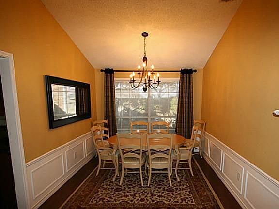 4th image of 2131 Cannes Dr