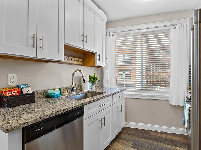 7187 Manchester Rd — Photo 17