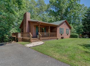 1358 Hales Ford Rd, Moneta, VA 24121