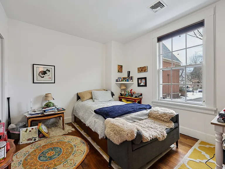 591 Orange St #1 — Photo 26