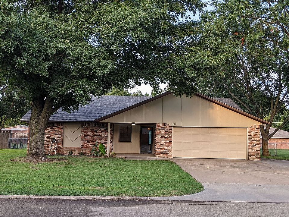 Front of Home/Lot