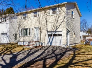 268 Wahl Rd, Rochester, NY 14609