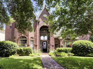 5404 Huisache St, Houston, TX 77081