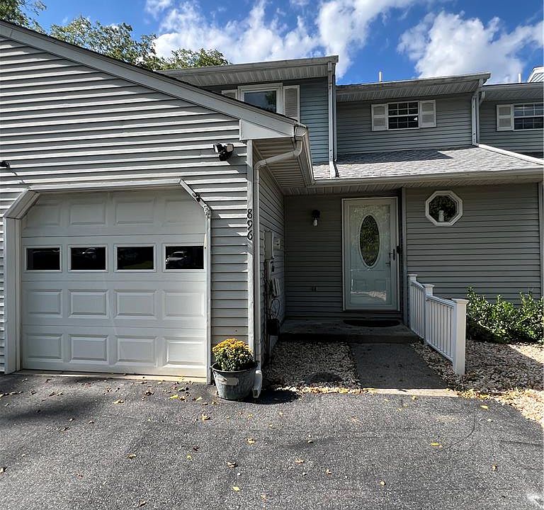 1st image of 896 Briarstone Rd