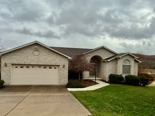 1016 Innisbrook Dr, Greensburg, PA 15601