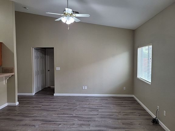 3rd image of 1495 Verde Dr Unit A
