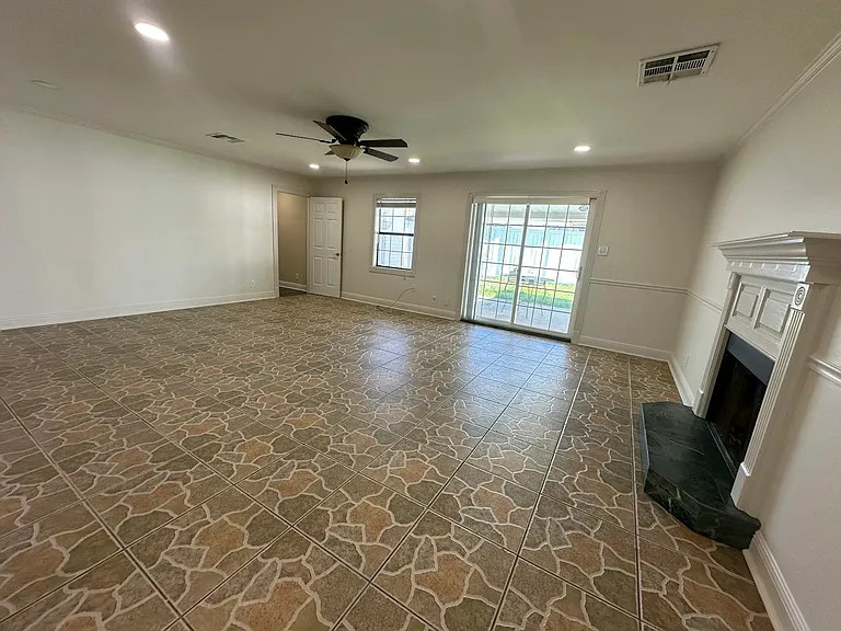 116 Felicia Dr — Photo 13