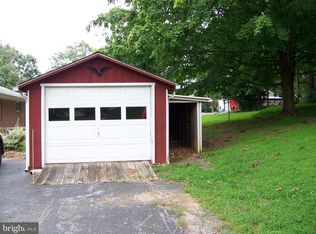 19415 Graystone Rd, White Hall, MD 21161