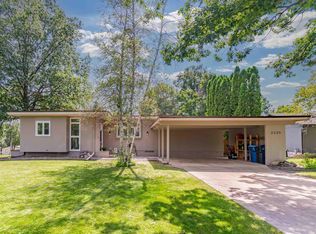 2229 Grand Blvd, Waterloo, IA 50701