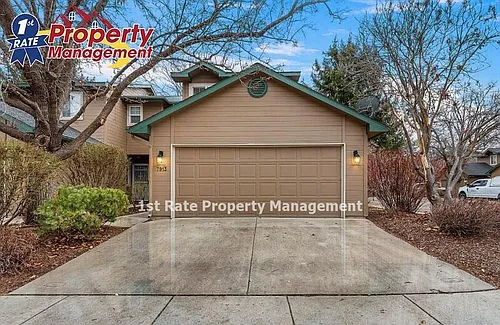 7913 W Holt Ct Photo 1