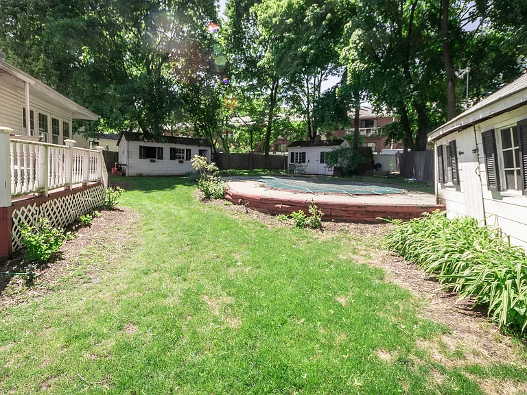 32 Hamilton Rd — Photo 28