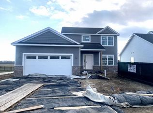 39 Lodge Trail Dr, Monticello, IL 61856