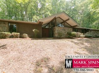 1715 Ridgefield Dr, Roswell, GA 30075