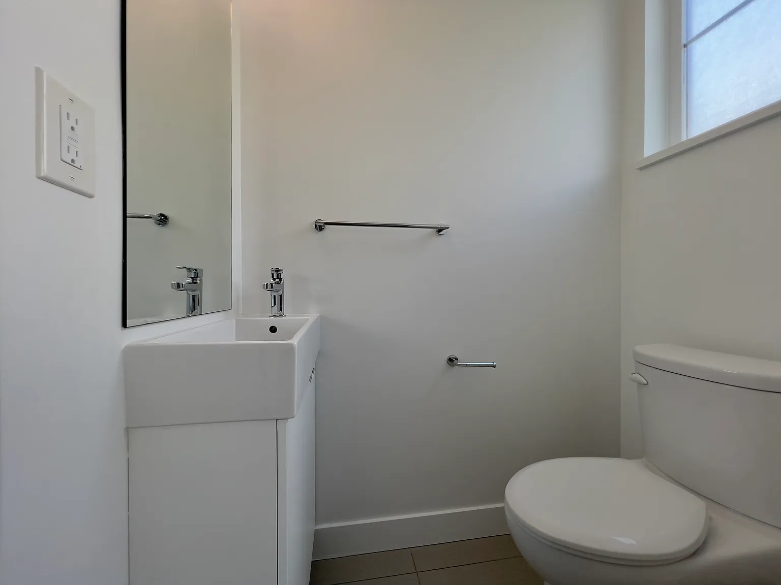 20487 65th Ave #5X photo 1