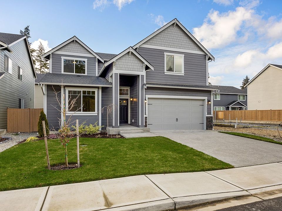 Photos are of the same floorplan in the community, different lot. Colors and features will vary