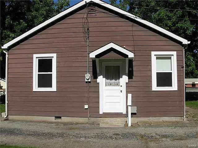 2 bed, 738 sqft, $950 — Photo 2