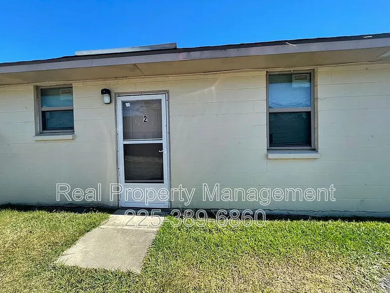 38294 Tammy Rd #2 — Photo 9