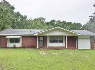 215 Coe Landing Rd, Tallahassee, FL 32310