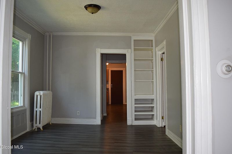 5th image of 69 Dana Avenue